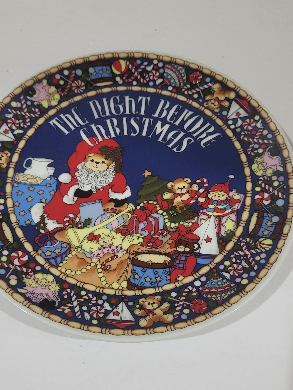 Vtg ENESCO Lucy & Me "THE NIGHT BEFORE CHRISTMAS" Santa Cookie Plate Japan 1987